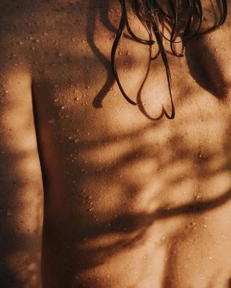 How to Use Body Oil for Shiny Hair and Skin