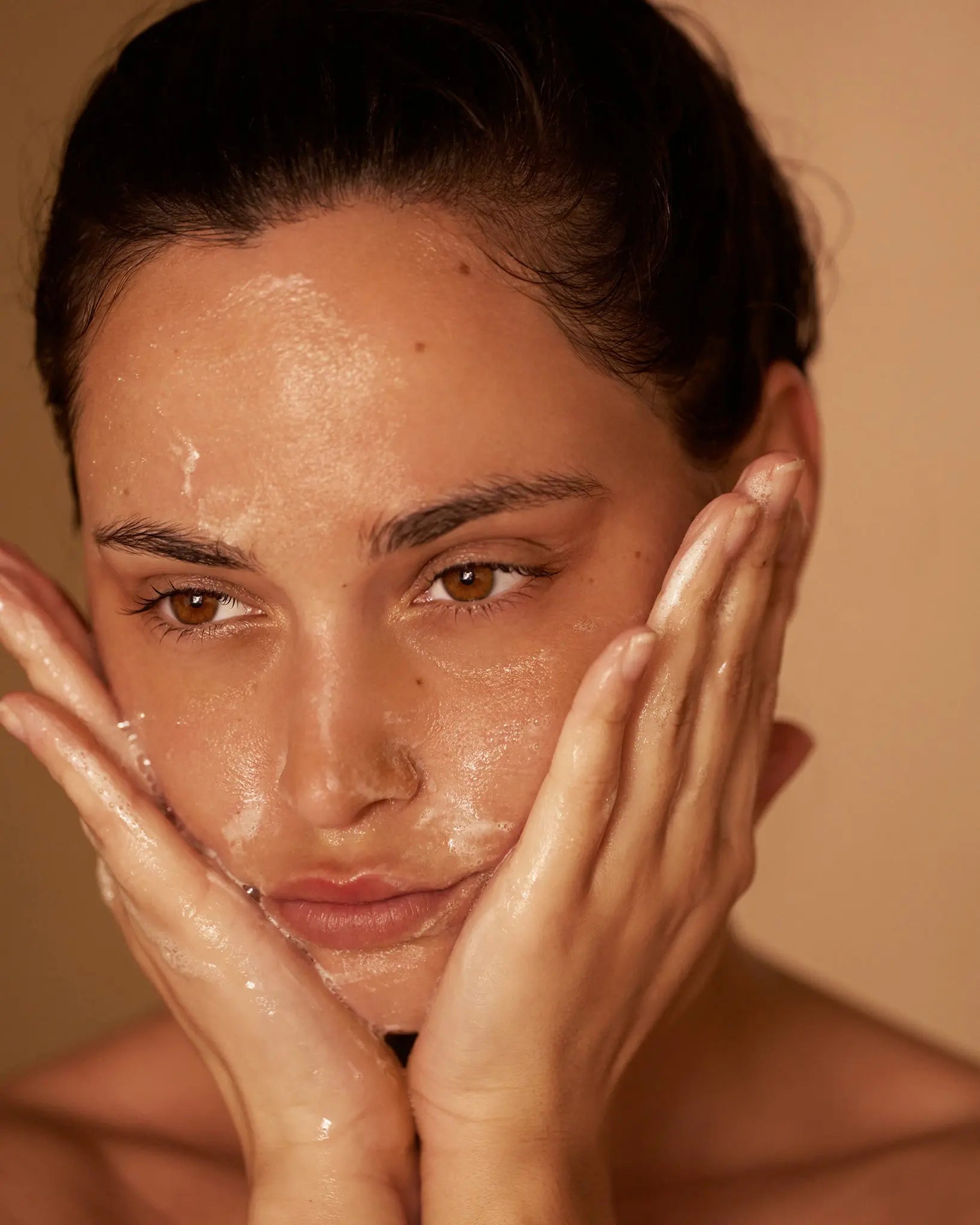 Top 5 Tips for Glowy Skin in 2025